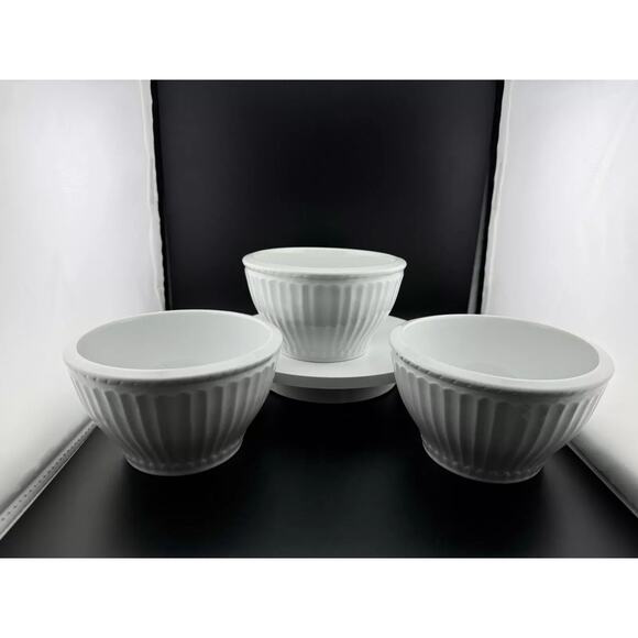 Coventry Bowl Parthenon Pattern White in Excellent Condition - Picture 1 of 6